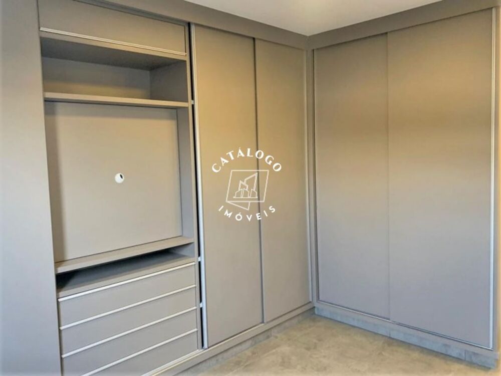 Casa de Condomínio à venda com 3 quartos, 380m² - Foto 2