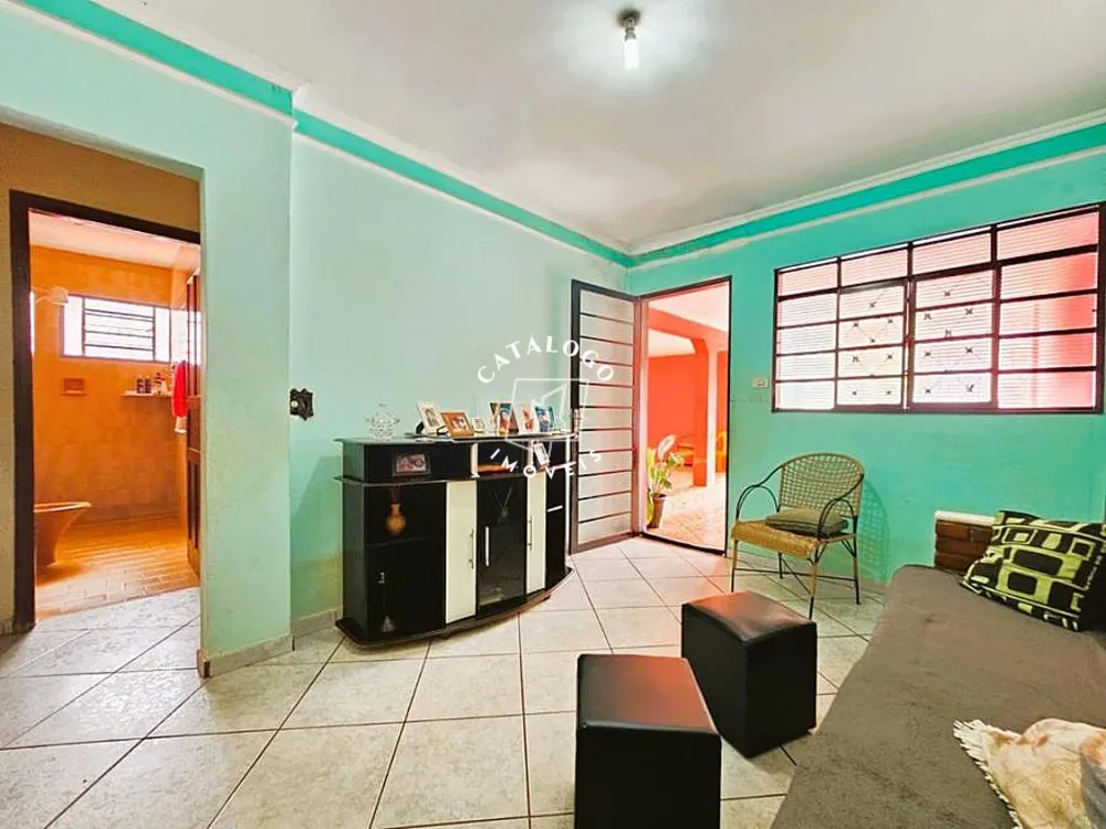 Casa, 4 quartos, 215 m² - Foto 2