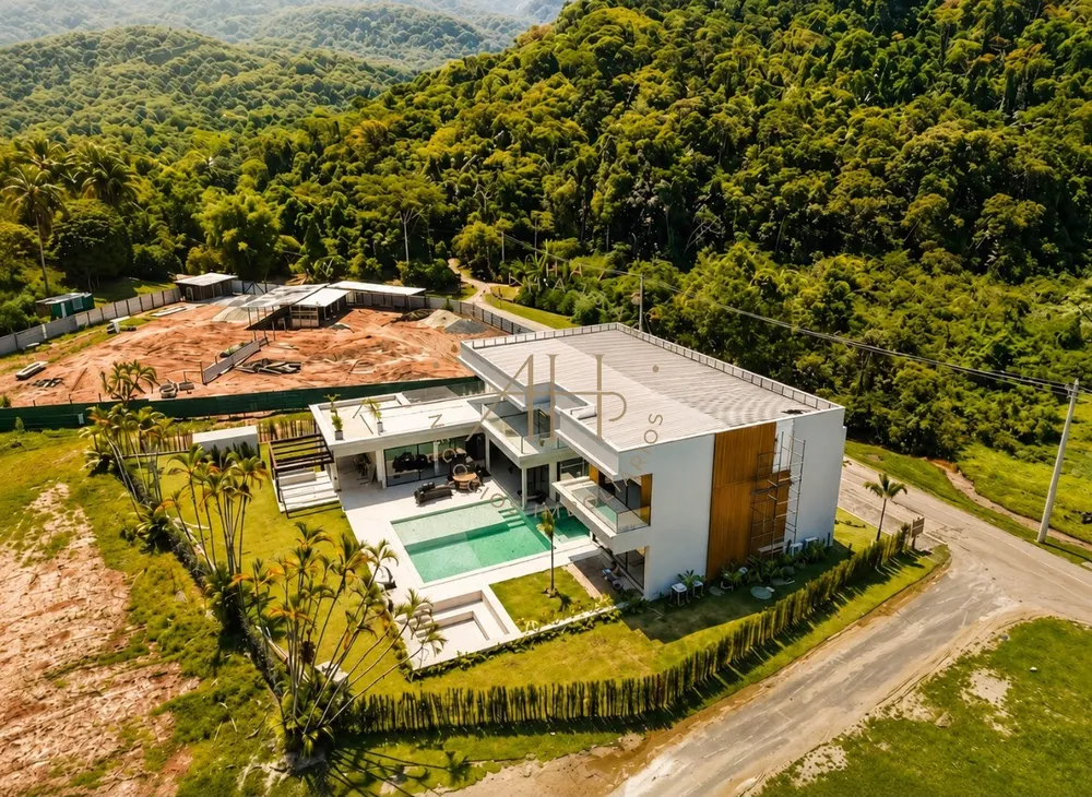 Casa, 6 quartos, 950 m² - Foto 1