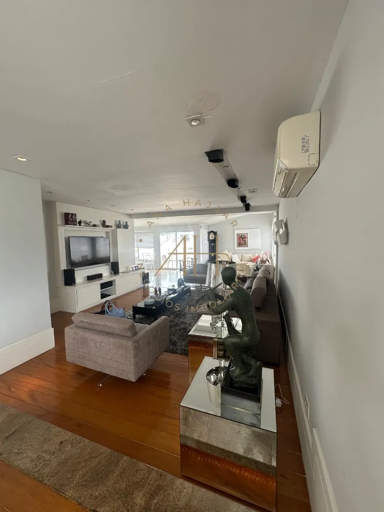 Cobertura, 3 quartos, 302 m² - Foto 2