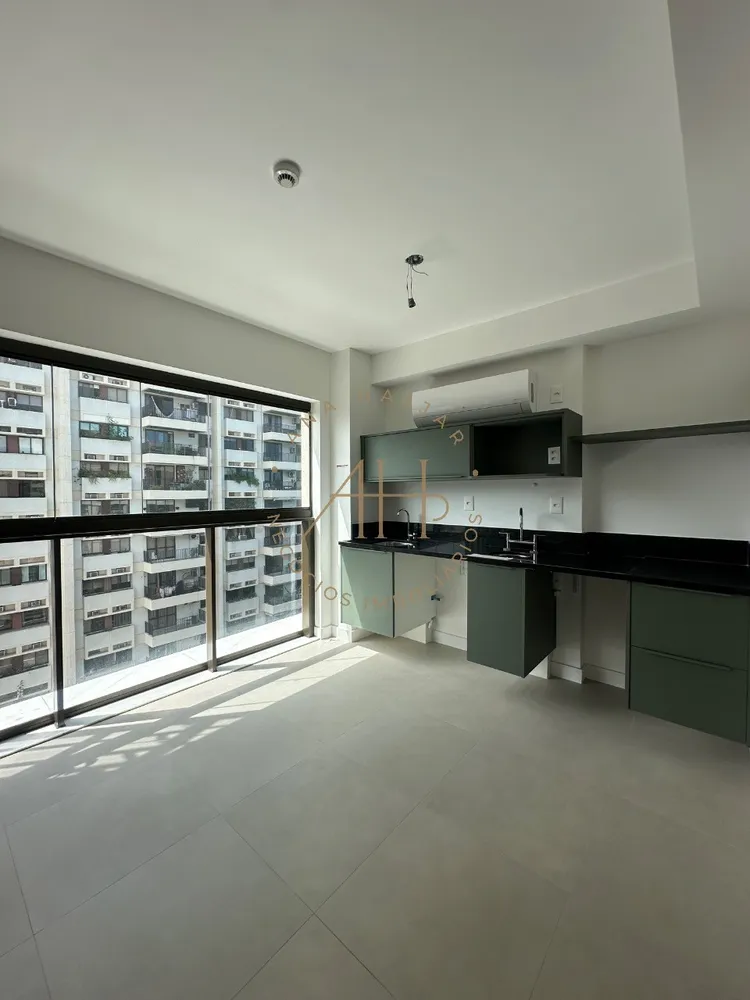 Apartamento, 2 quartos, 70 m² - Foto 2