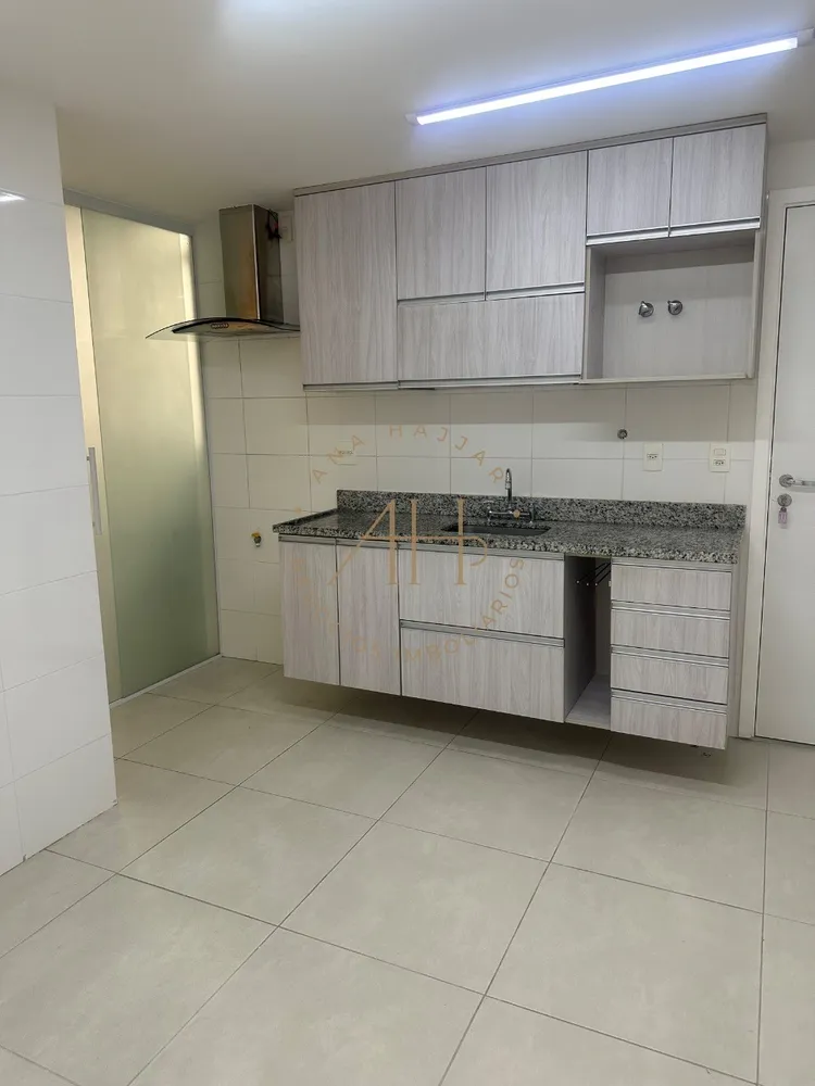 Apartamento, 3 quartos, 150 m² - Foto 2