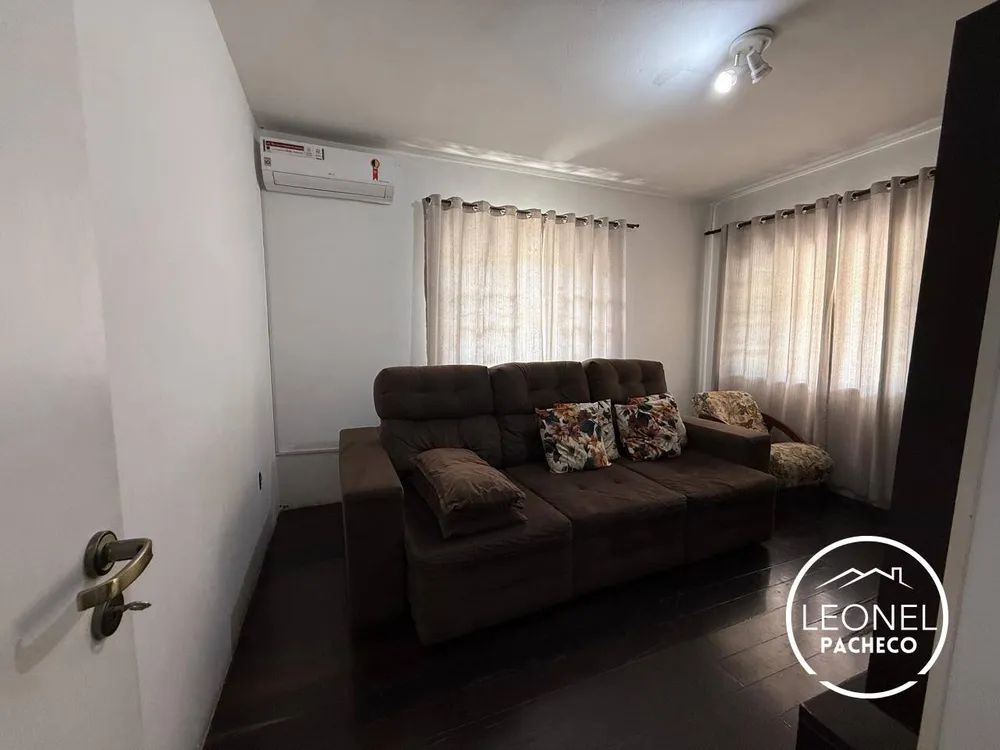 Casa, 3 quartos, 200 m² - Foto 6