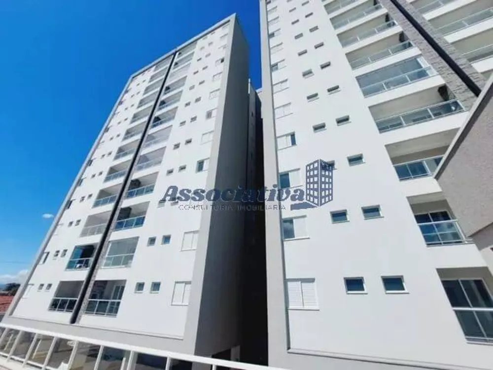 Apartamento à venda com 2 quartos, 69m² - Foto 1