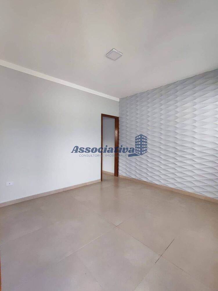 Casa à venda com 2 quartos, 70m² - Foto 6
