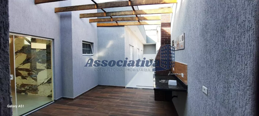 Casa à venda com 3 quartos, 115m² - Foto 11