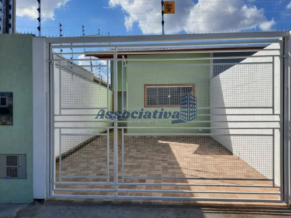 Casa, 3 quartos, 82 m² - Foto 1