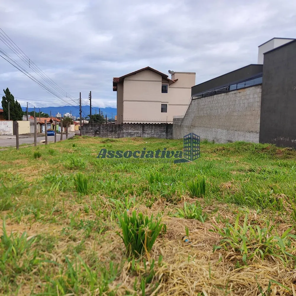 Terreno, 300 m² - Foto 1