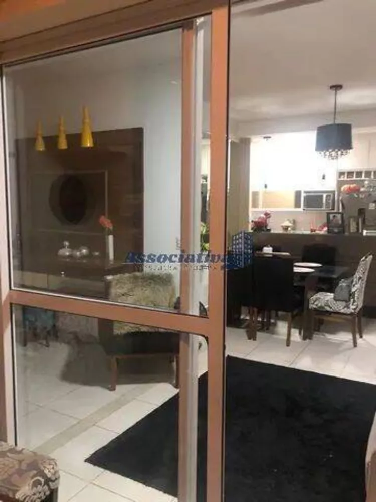 Apartamento à venda com 3 quartos, 78m² - Foto 6