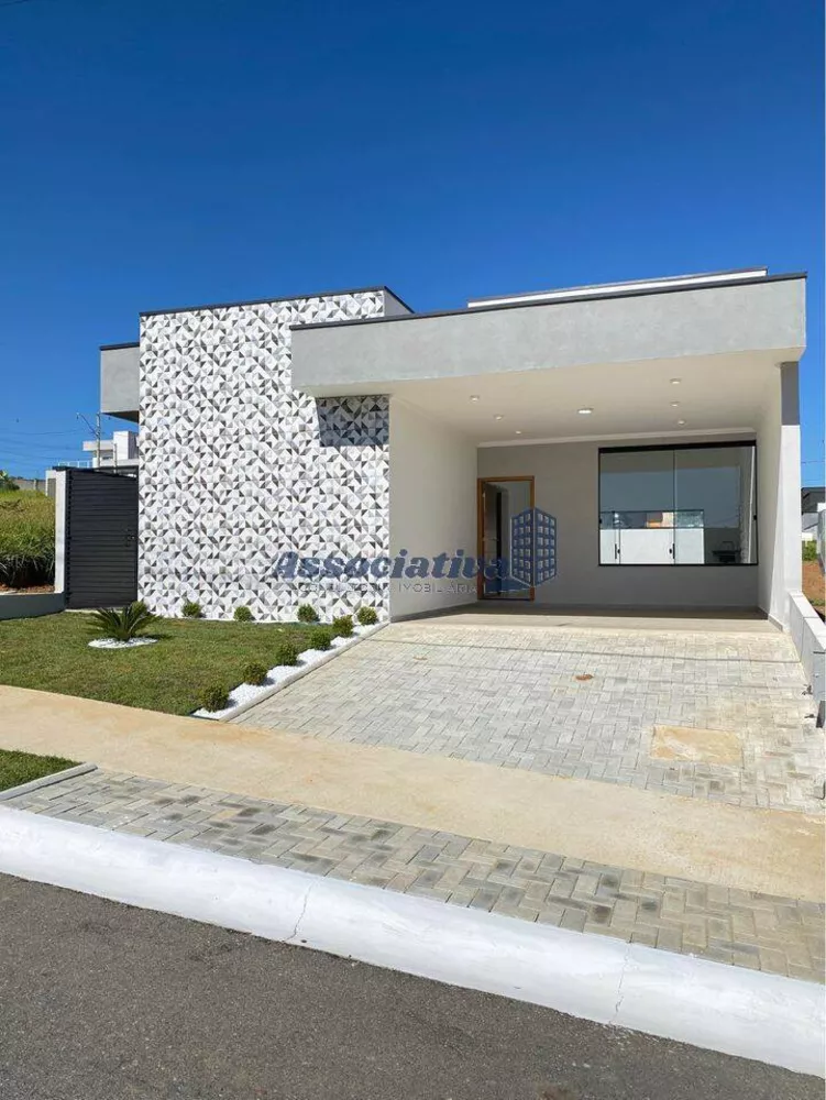 Casa de Condomínio à venda com 3 quartos, 144m² - Foto 1