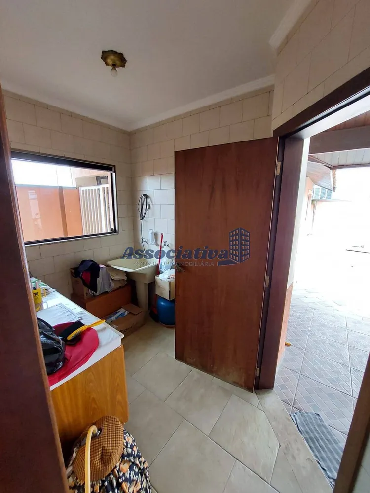 Casa, 4 quartos, 270 m² - Foto 20