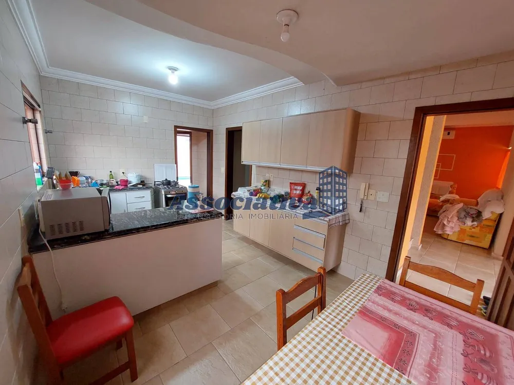 Casa, 4 quartos, 270 m² - Foto 18