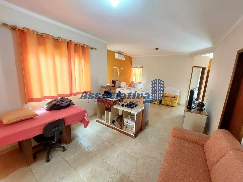 Casa, 4 quartos, 270 m² - Foto 22