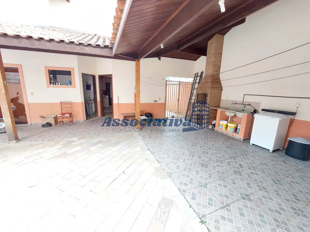 Casa, 4 quartos, 270 m² - Foto 14