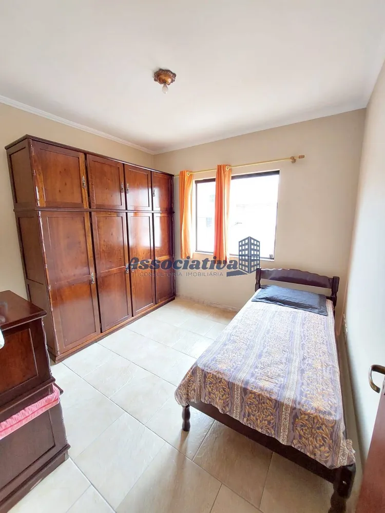 Casa, 4 quartos, 270 m² - Foto 13