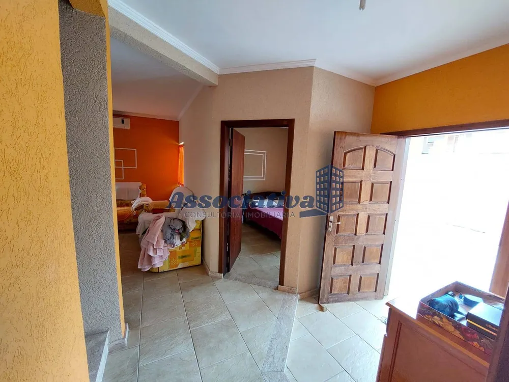 Casa, 4 quartos, 270 m² - Foto 15