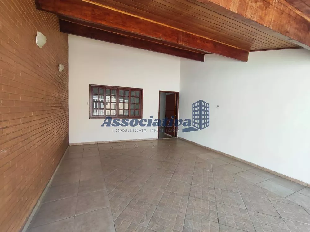 Casa à venda com 3 quartos, 161m² - Foto 6