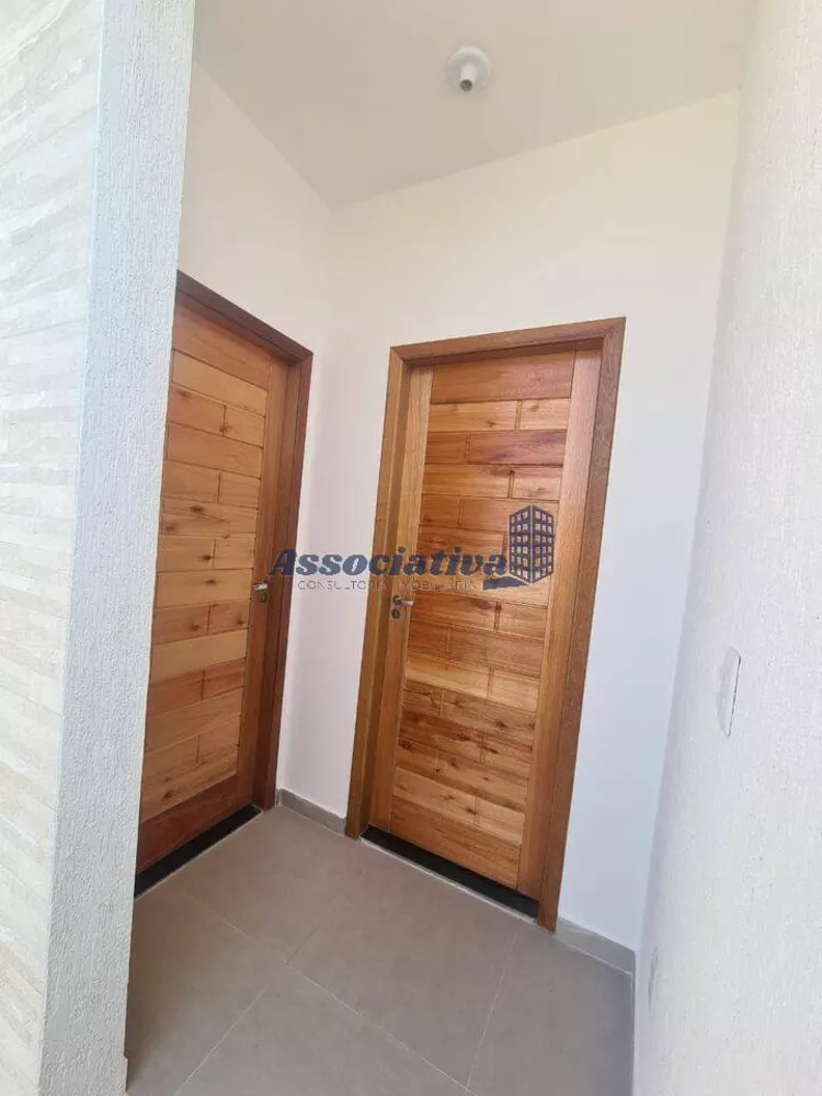 Casa à venda com 3 quartos, 86m² - Foto 2