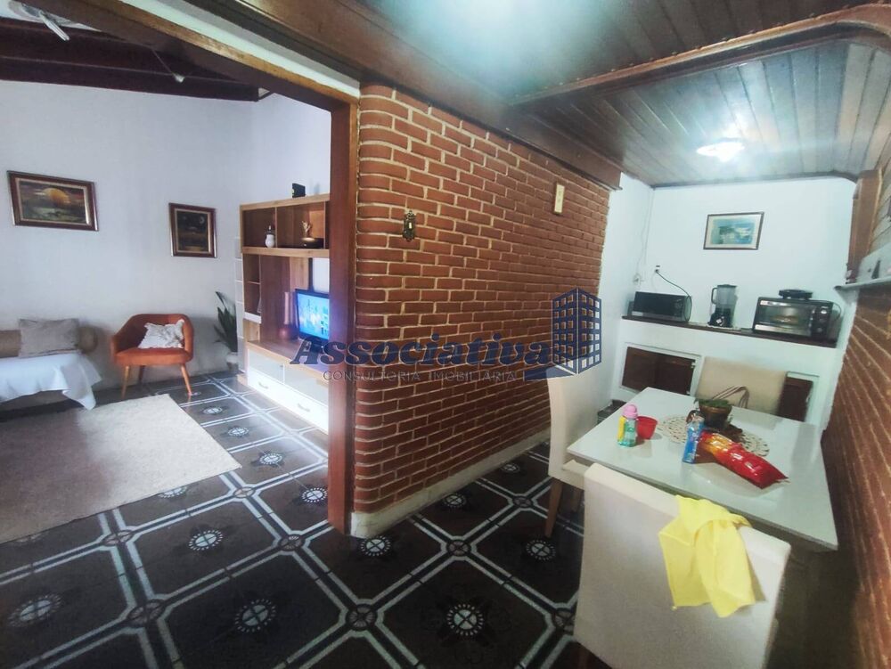 Casa, 2 quartos, 125 m² - Foto 1