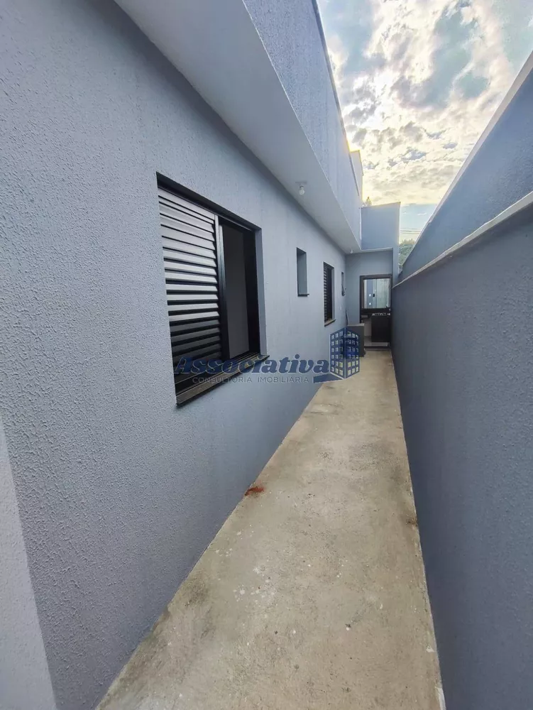 Casa à venda com 2 quartos, 63m² - Foto 12