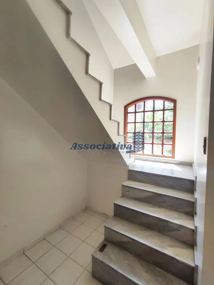 Casa, 3 quartos, 286 m² - Foto 8