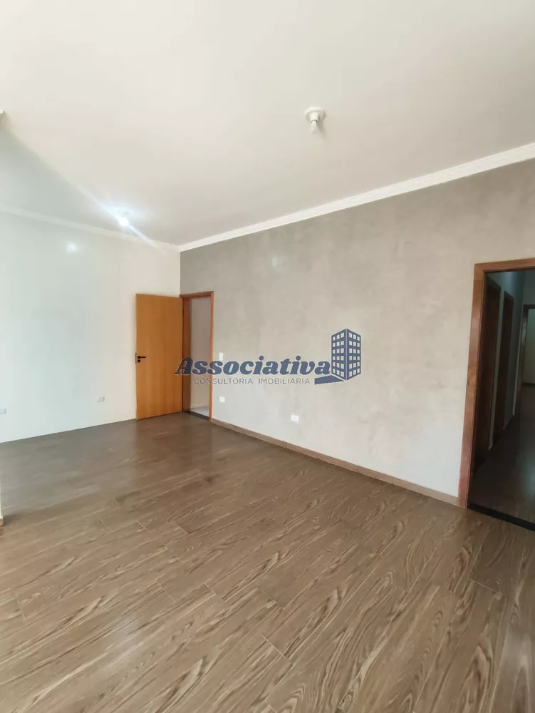 Casa à venda com 2 quartos, 84m² - Foto 10