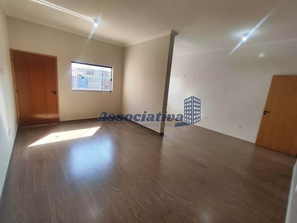 Casa à venda com 2 quartos, 84m² - Foto 7