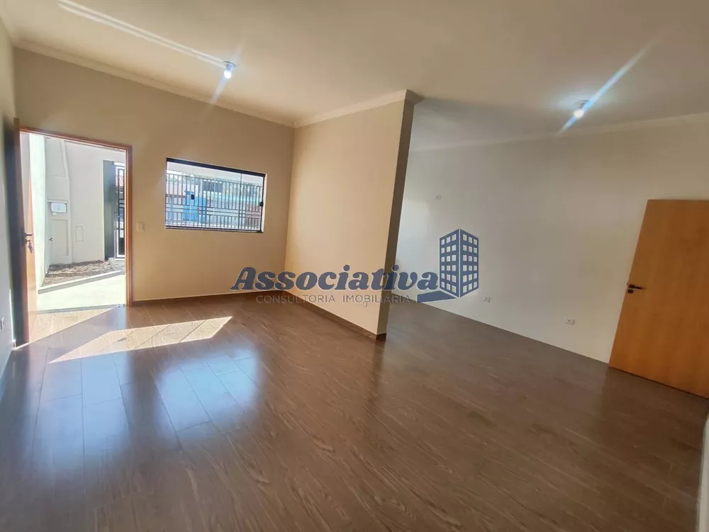 Casa à venda com 2 quartos, 84m² - Foto 6