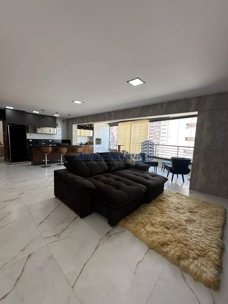 Apartamento à venda com 3 quartos, 155m² - Foto 5