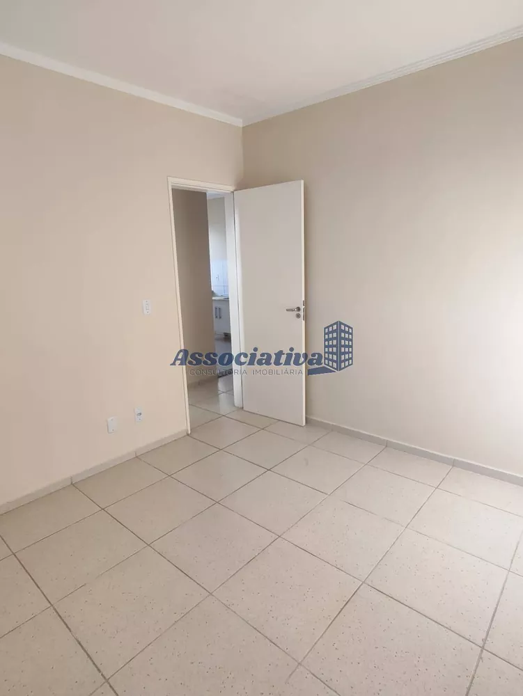 Apartamento à venda com 2 quartos - Foto 12