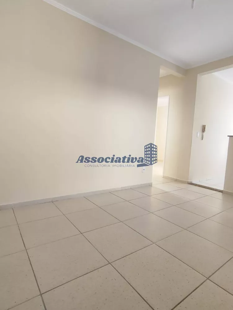 Apartamento à venda com 2 quartos - Foto 2