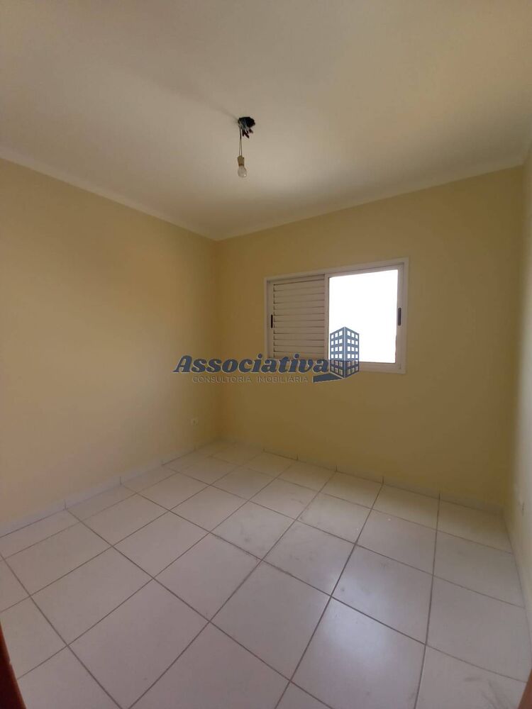 Apartamento à venda com 3 quartos, 99m² - Foto 3