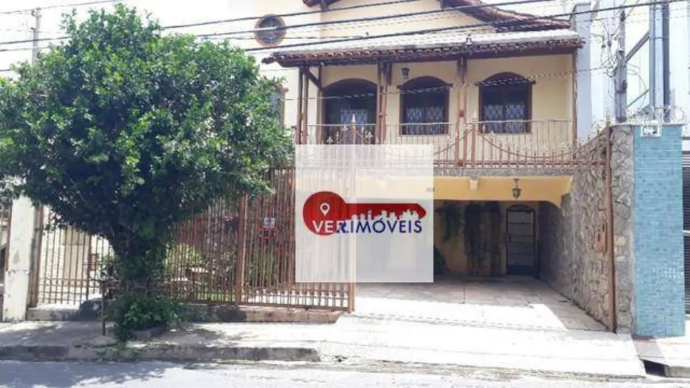 Casa, 4 quartos, 296 m² - Foto 1