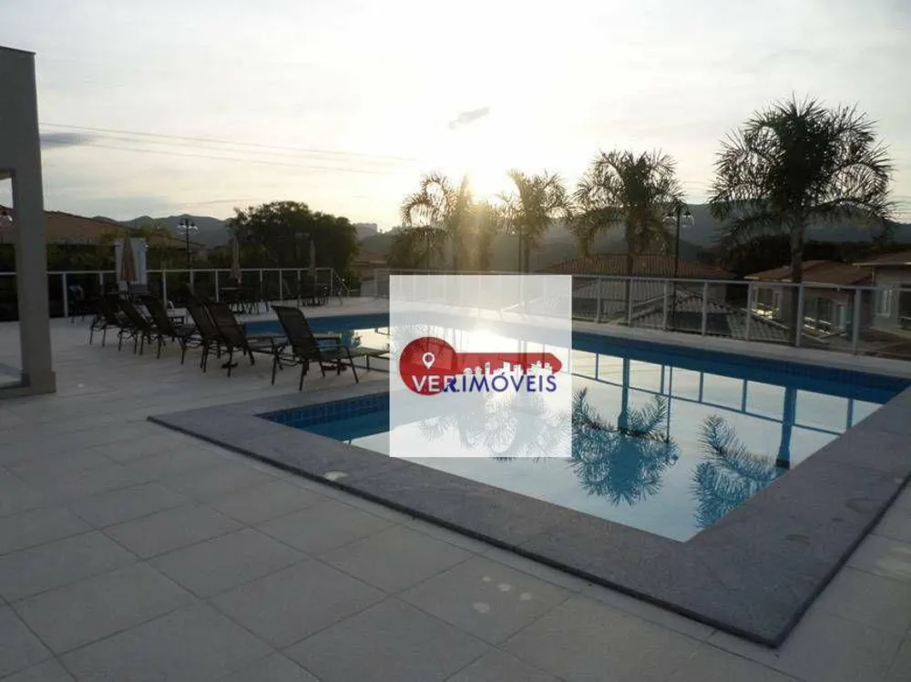 Casa, 3 quartos, 126 m² - Foto 1