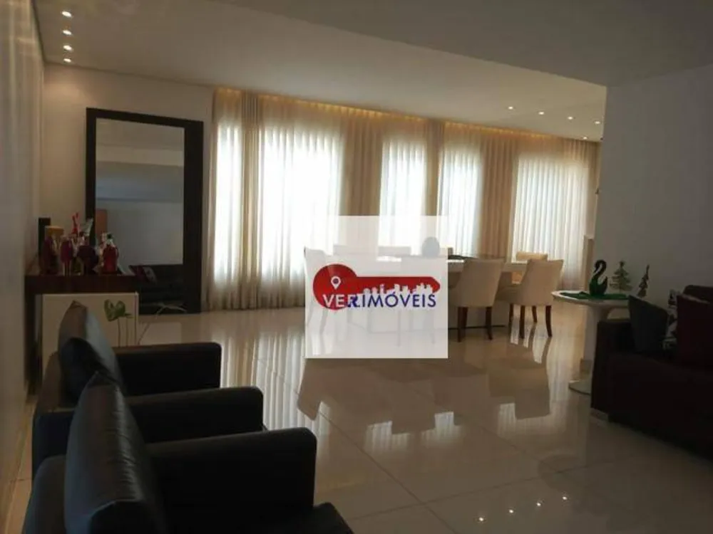 Casa, 4 quartos, 410 m² - Foto 1