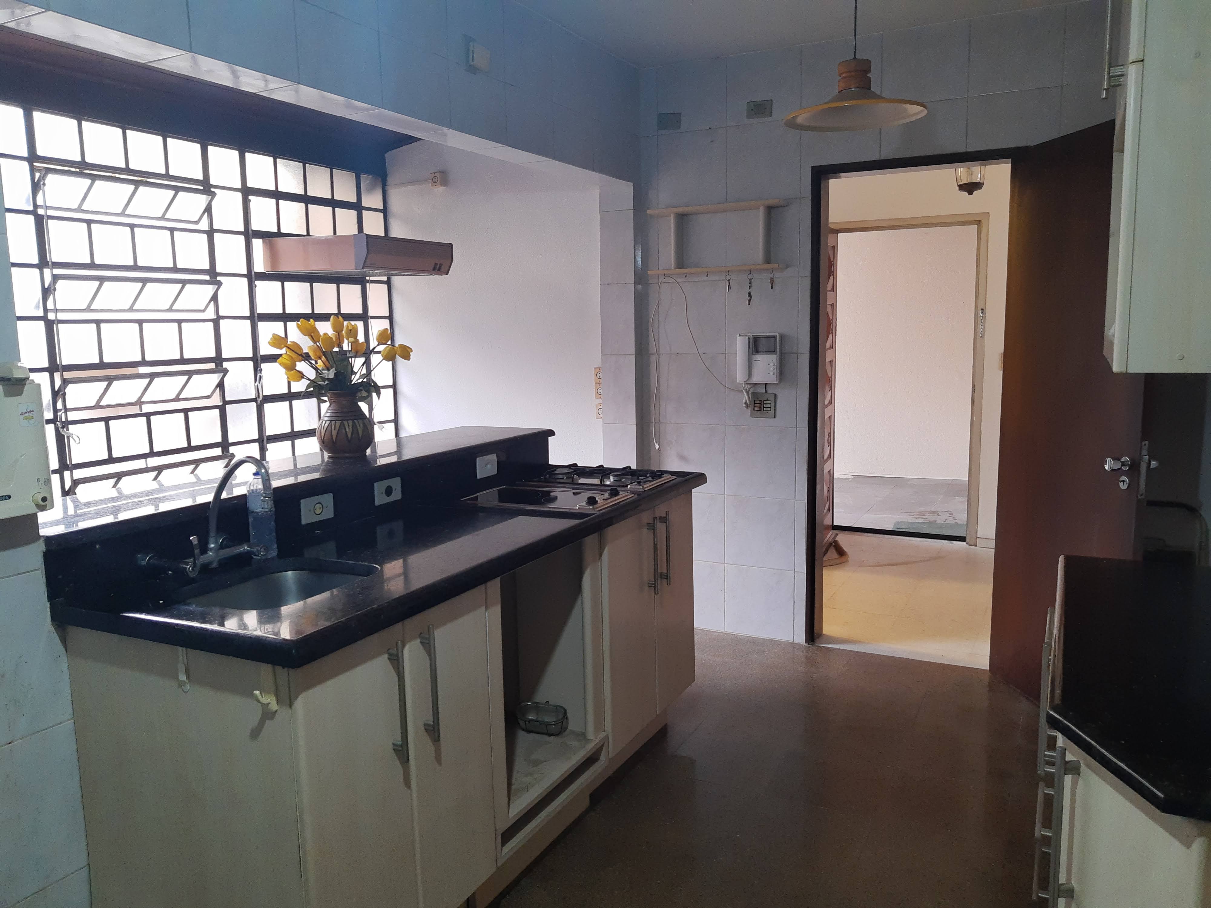 Casa, 4 quartos, 300 m² - Foto 13