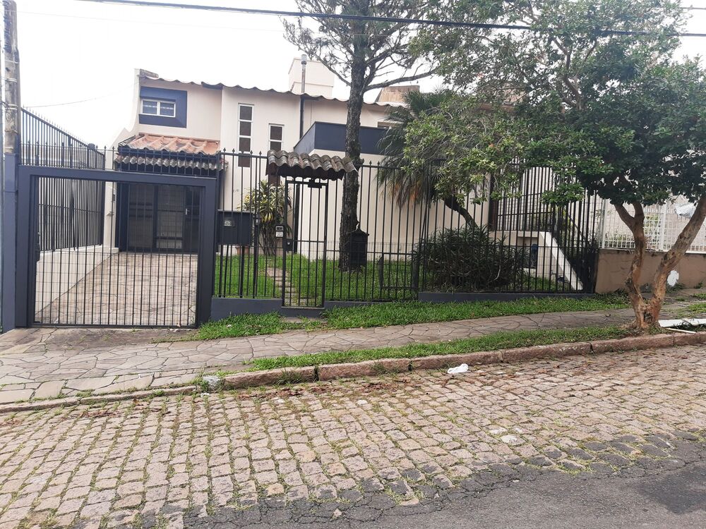 Casa à venda com 4 quartos, 300m² - Foto 44