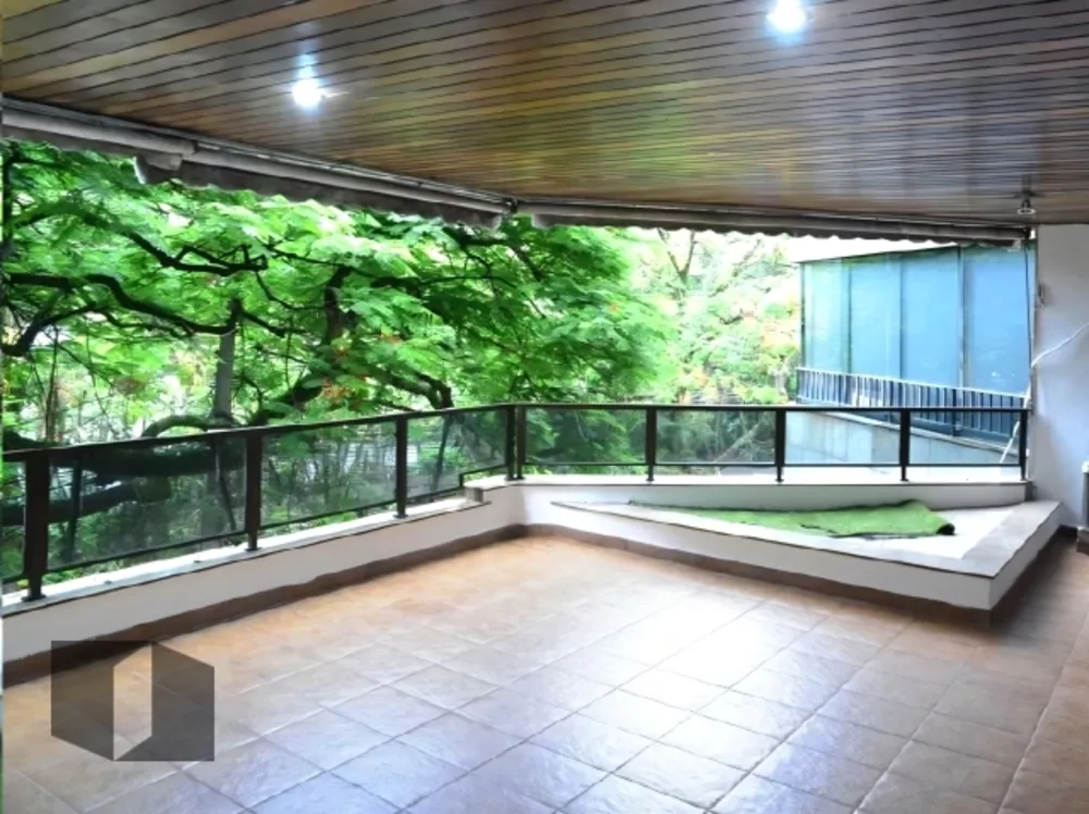 Apartamento, 3 quartos, 184 m² - Foto 2