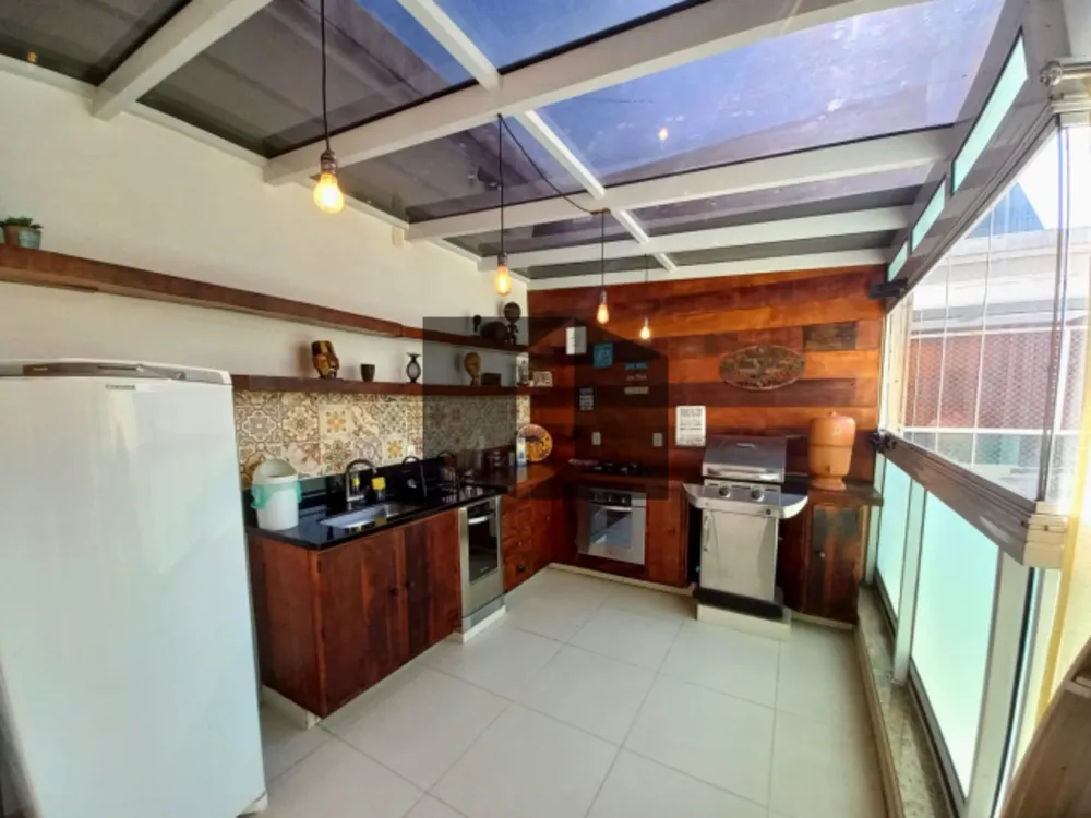 Cobertura, 3 quartos, 203 m² - Foto 1
