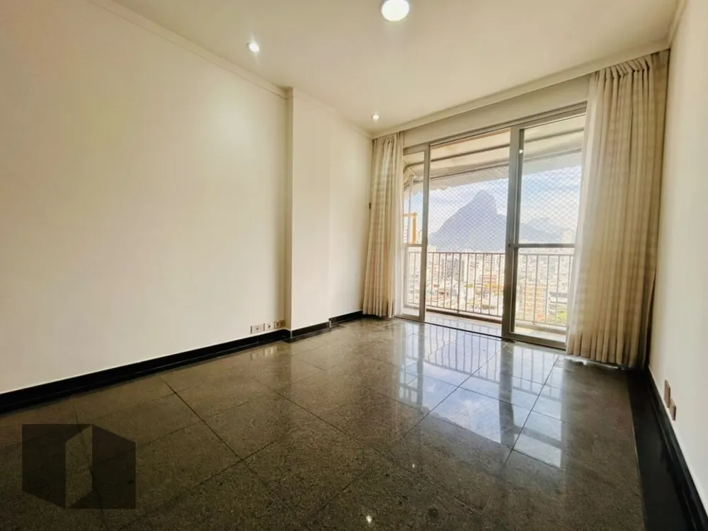 Apartamento, 2 quartos, 70 m² - Foto 2
