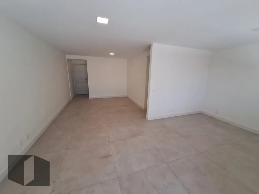 Apartamento, 3 quartos, 143 m² - Foto 2