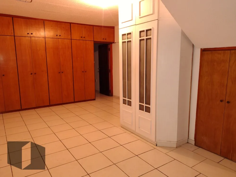 Casa, 4 quartos, 273 m² - Foto 44