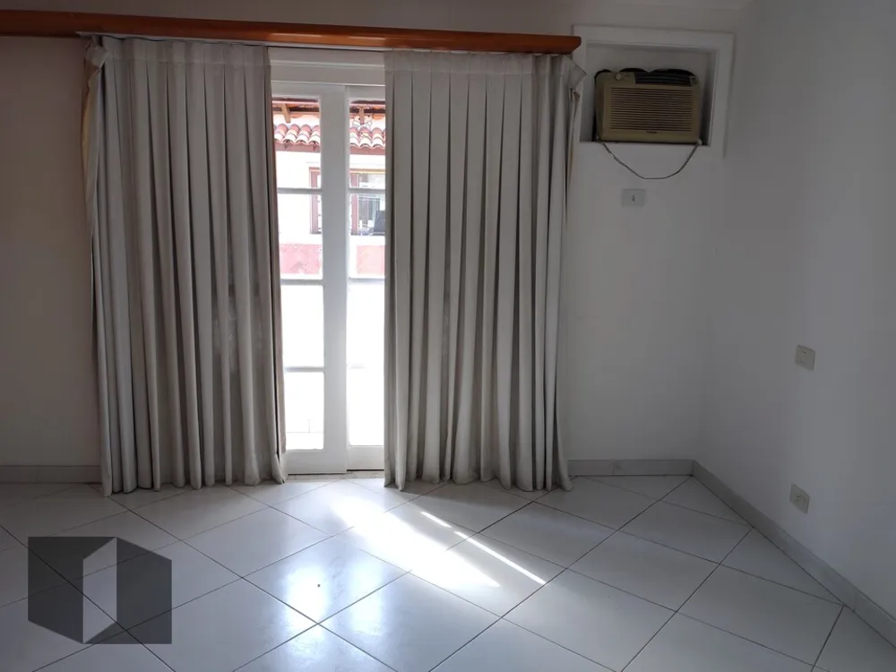 Casa, 4 quartos, 273 m² - Foto 30