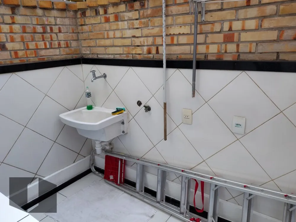 Casa, 4 quartos, 273 m² - Foto 2