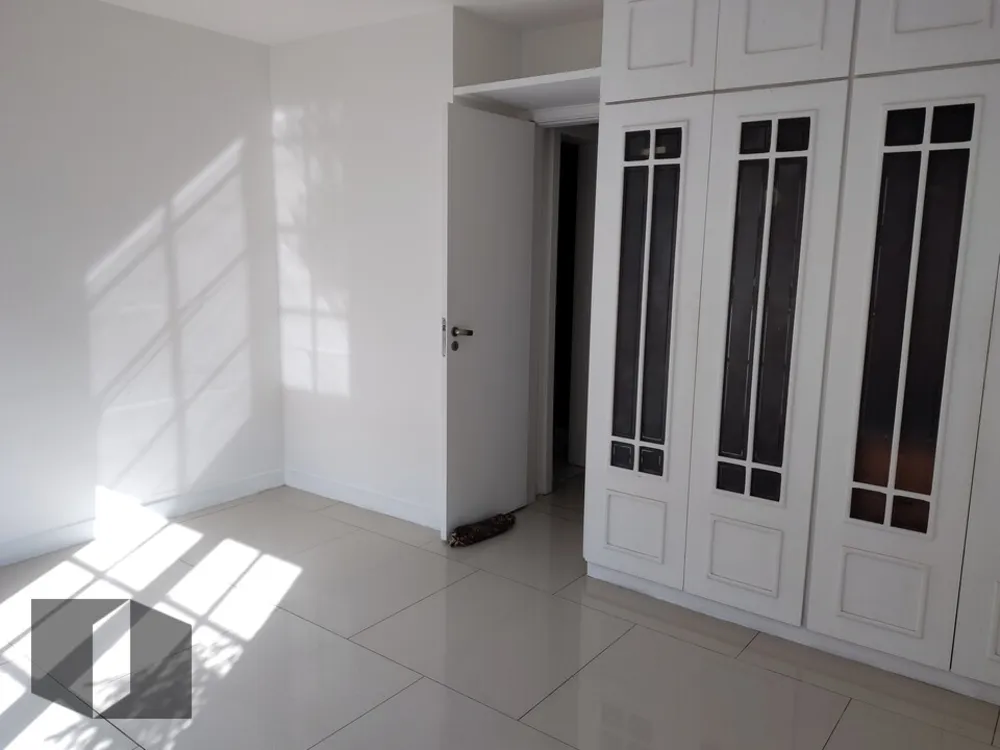 Casa, 4 quartos, 273 m² - Foto 27