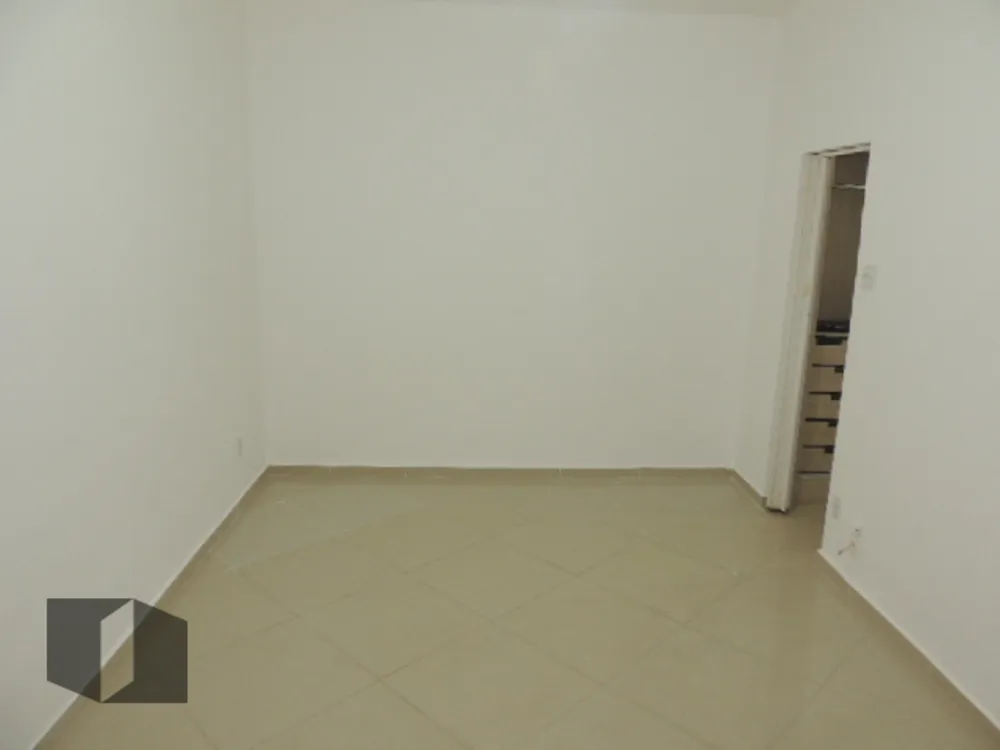 Apartamento, 1 quarto, 33 m² - Foto 2
