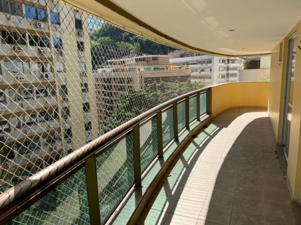Apartamento para alugar com 4 quartos, 201m² - Foto 3