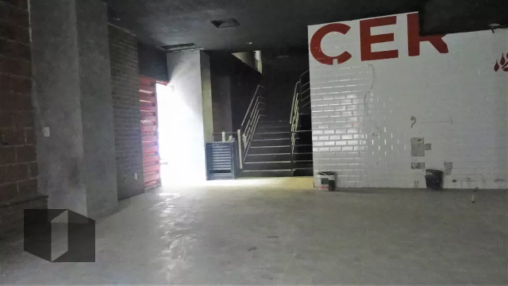 Loja-Salão, 140 m² - Foto 18