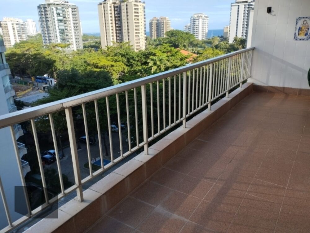 Apartamento para alugar com 3 quartos, 103m² - Foto 1