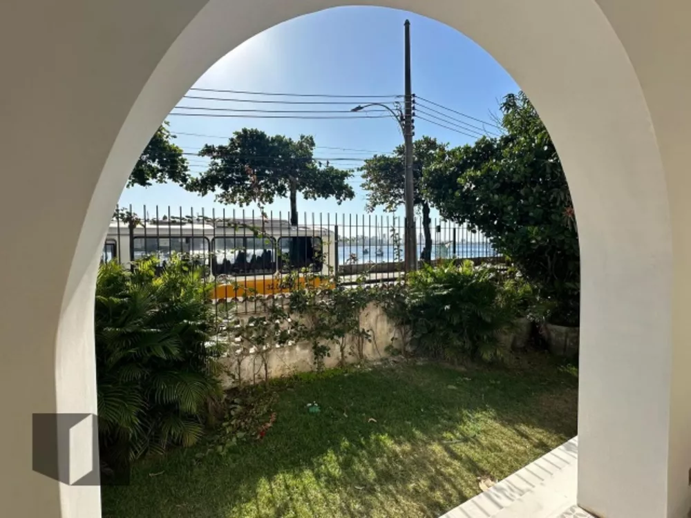 Casa, 4 quartos, 439 m² - Foto 59
